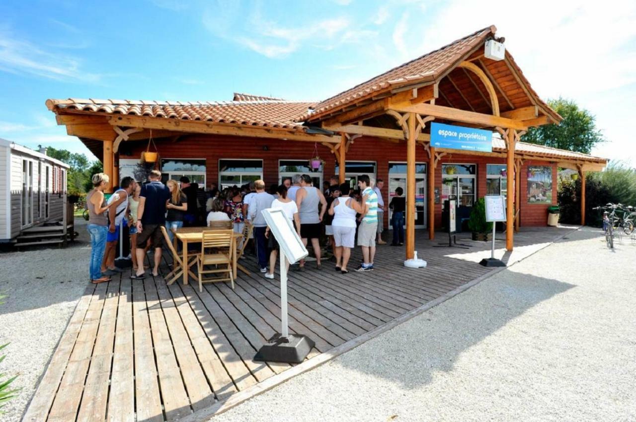 Mobile Home Ht De Gamme Climatise Dans Le Camping **** De La Reserve Gastes Eksteriør bilde