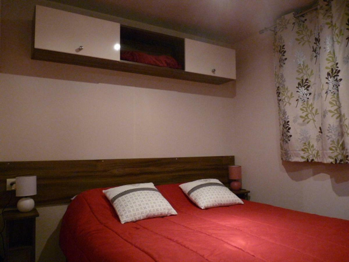 Mobile Home Ht De Gamme Climatise Dans Le Camping **** De La Reserve Gastes Eksteriør bilde
